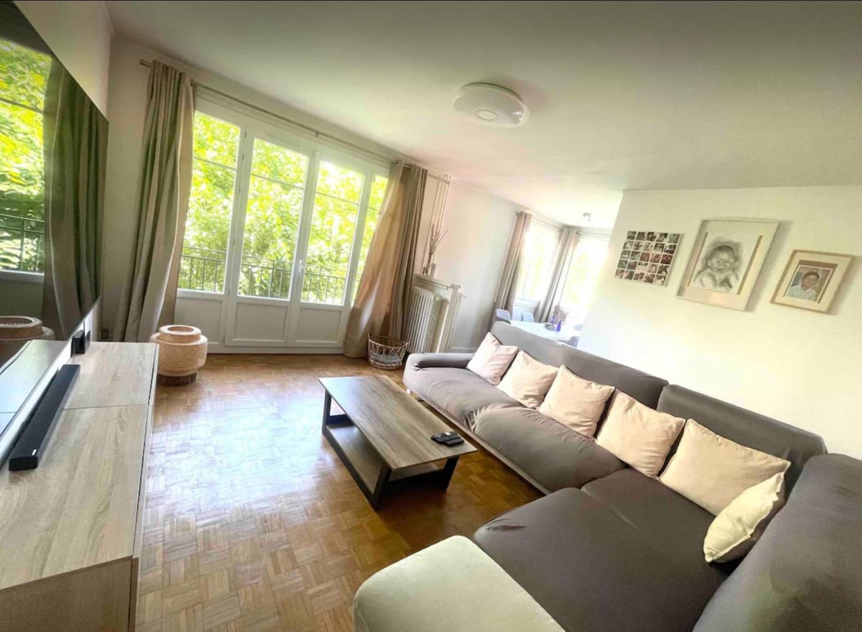Modern 2 Bedroom Apartment Near Paris Metro, Giant Flat Screen Tv 85 Inches, Balcony, Free Parking Ивры-Сур-Сеине Экстерьер фото